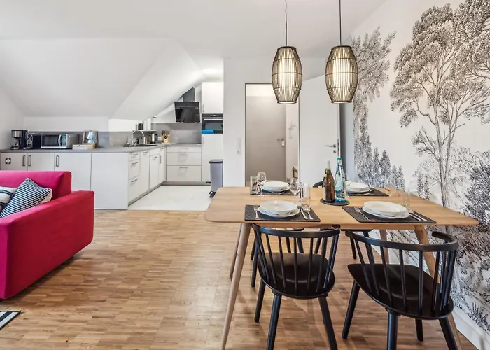 Maremar - Style Nahe Klinikum - Luxus Boxspring - Parkplatz - Kueche - Highspeed Wlan - Bis Zu 5p *